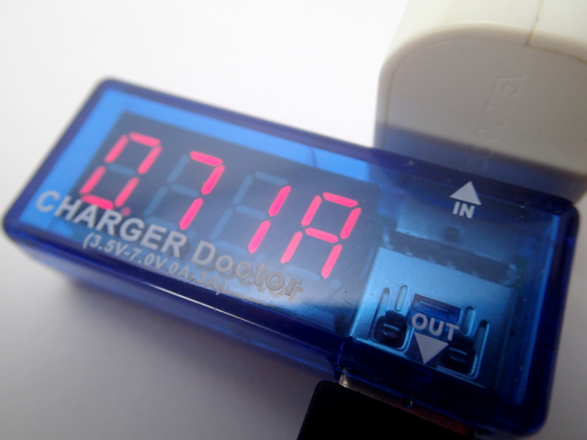 USB Port Ammeter/Voltmeter Stick 3-7.5V 0-2.5A