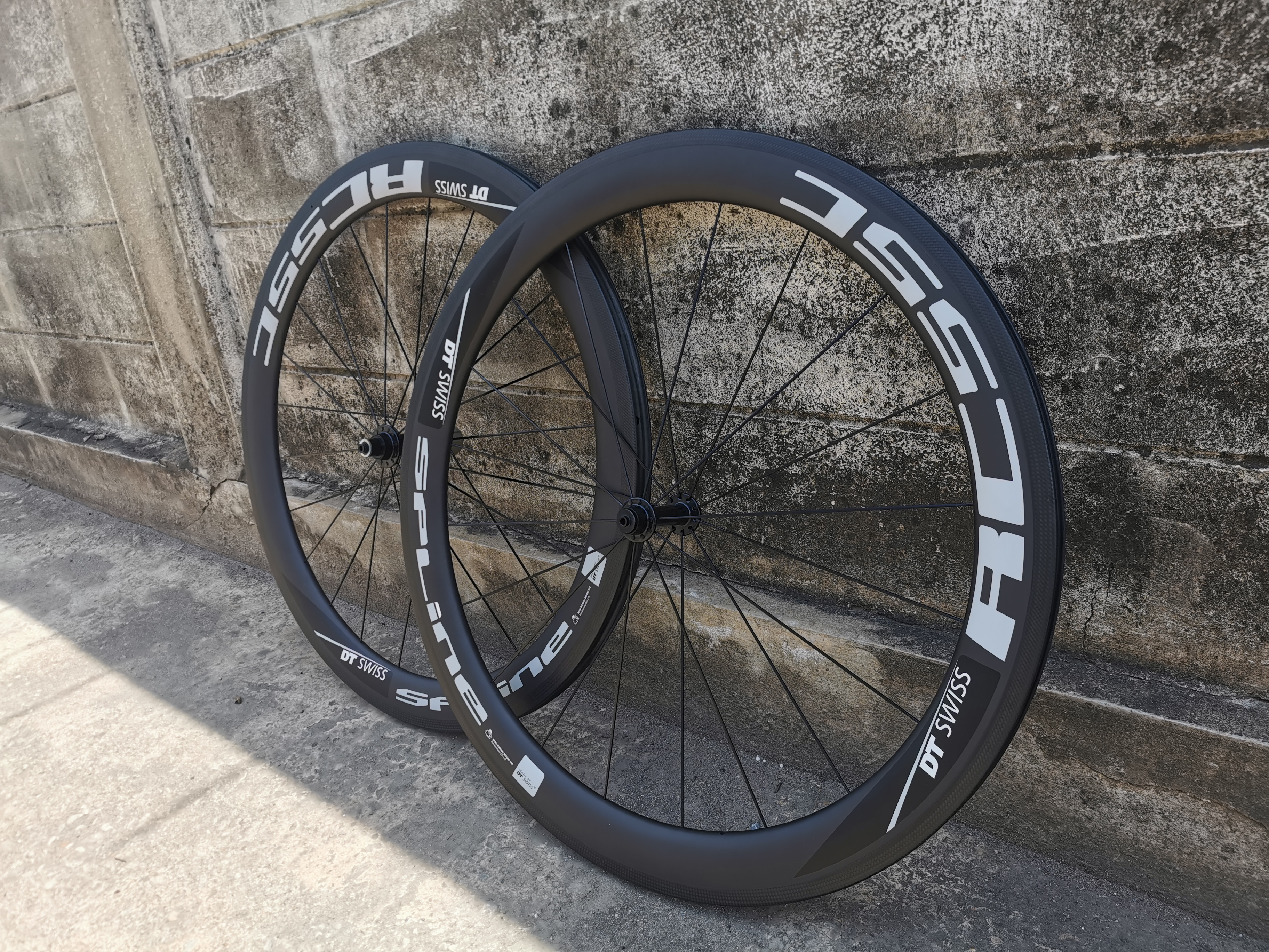 ล้อจักรยานคาร์บอน ขอบ DT SWISS แท้ Bicycle Carbon Wheels 700C 55Mm Clincher Wheelset UD Matte Finish Deca