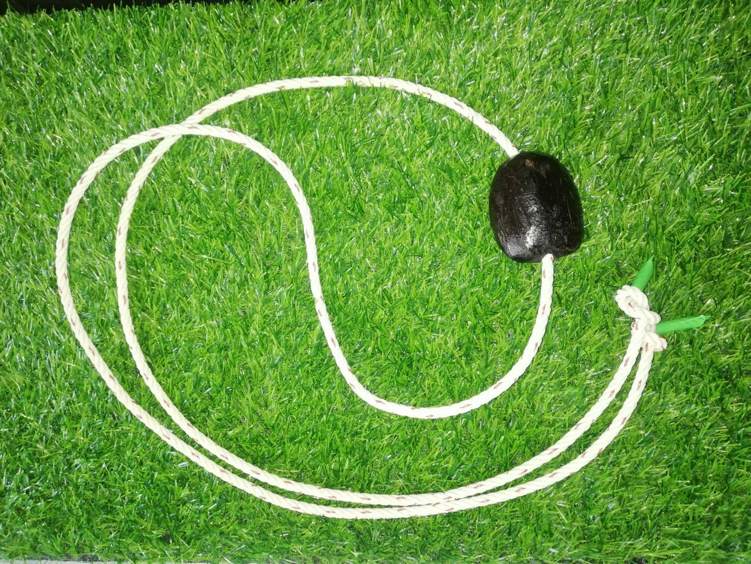 ลูกตาลนวดฝ่าเท้า บรรเทาการปวดเมื่อย