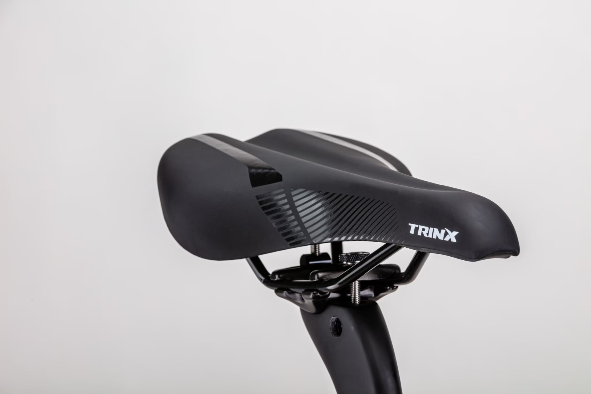 TrinX RAPID 2.1 เสือหมอบเฟรมคาร์บอน ดิสเบรก เกียร์ Shimano 105