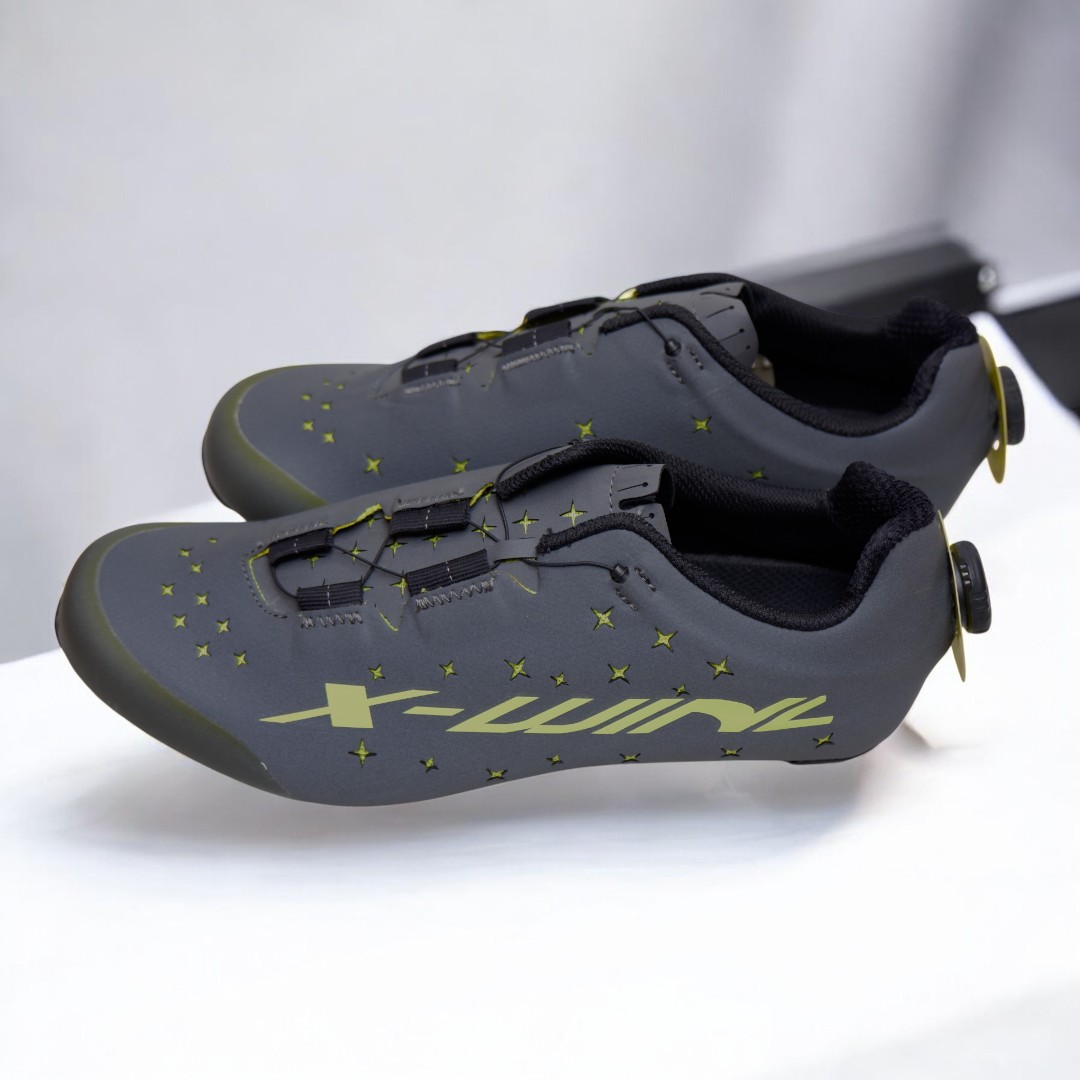 รองเท้าจักรยานเสือหมอบพื้นคาร์บอน X-WIND รุ่น EXPERT Q PRO ROAD