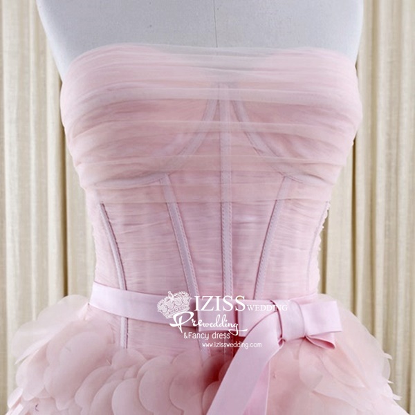 RM024 **งานตัดเกรด A**พรีออเดอร์ชุดราตรีหรูหรา ชุดแต่งงาน ชุดพรีเวดดิ้งสั่งตัดได้ค่ะ งานเกรดพรีเมี่ยม ตัดเย็บปราณีต สวมใส่สวยงามดุจเจ้าหญิง