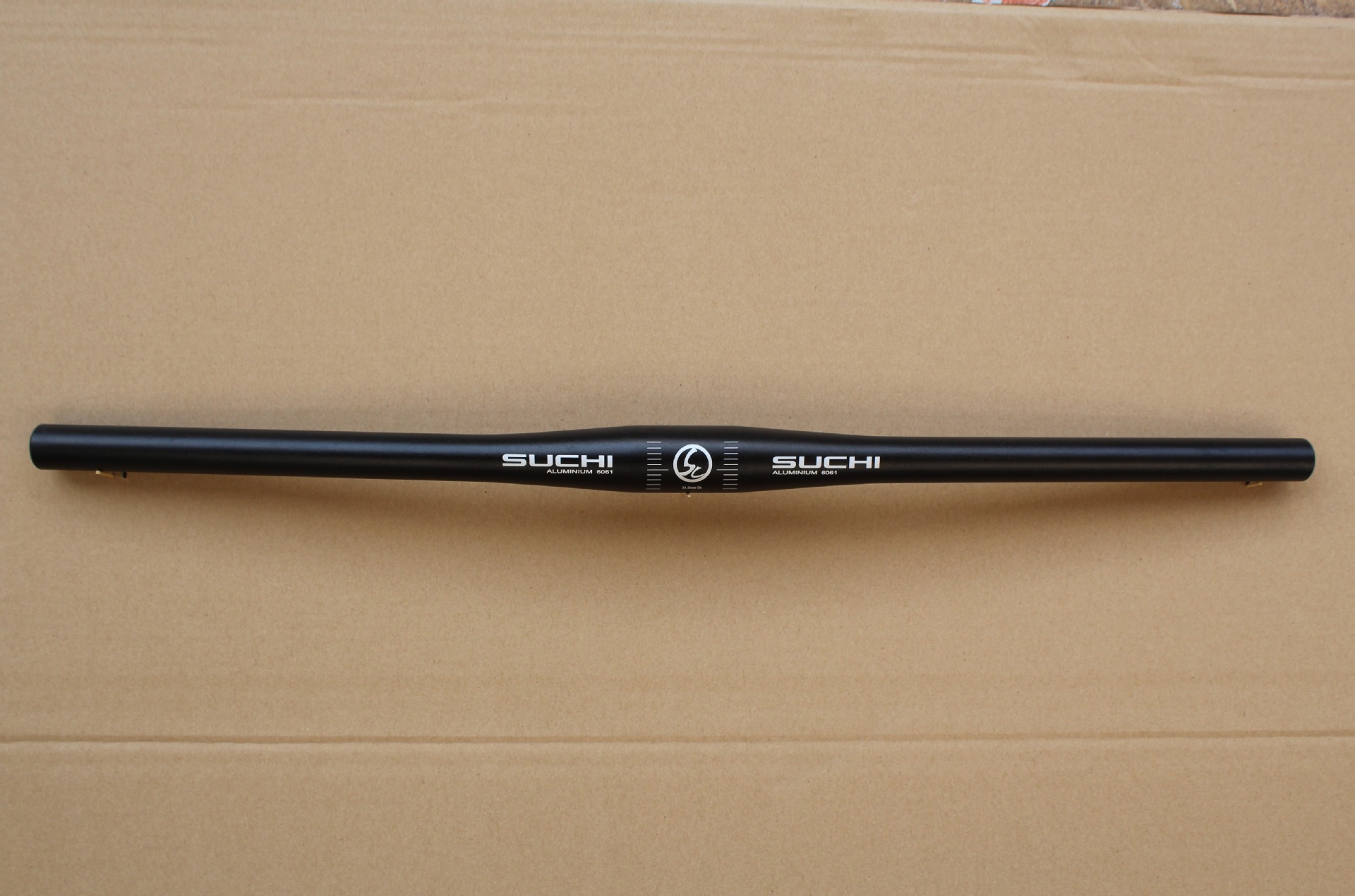 แฮนด์จักรยานเสือภูเขา อลูมิเนียม SUCHI 31.8X620 มม.