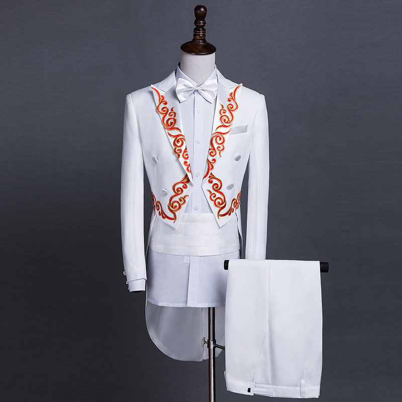 ST130- **พรีออเดอร์**สูททักสิโด้ผู้ชายสีขาว แขนยาว พร้อมแถบคาดเอว และกางเกง ชุดสูทเจ้าบ่าว สูทแฟนซี ถ่ายพรีเวดดิ้ง & ชุดแต่งงานแฟนซี (Fancy wedding dress) สูททักสิโด้ผู้ชายสีขาว