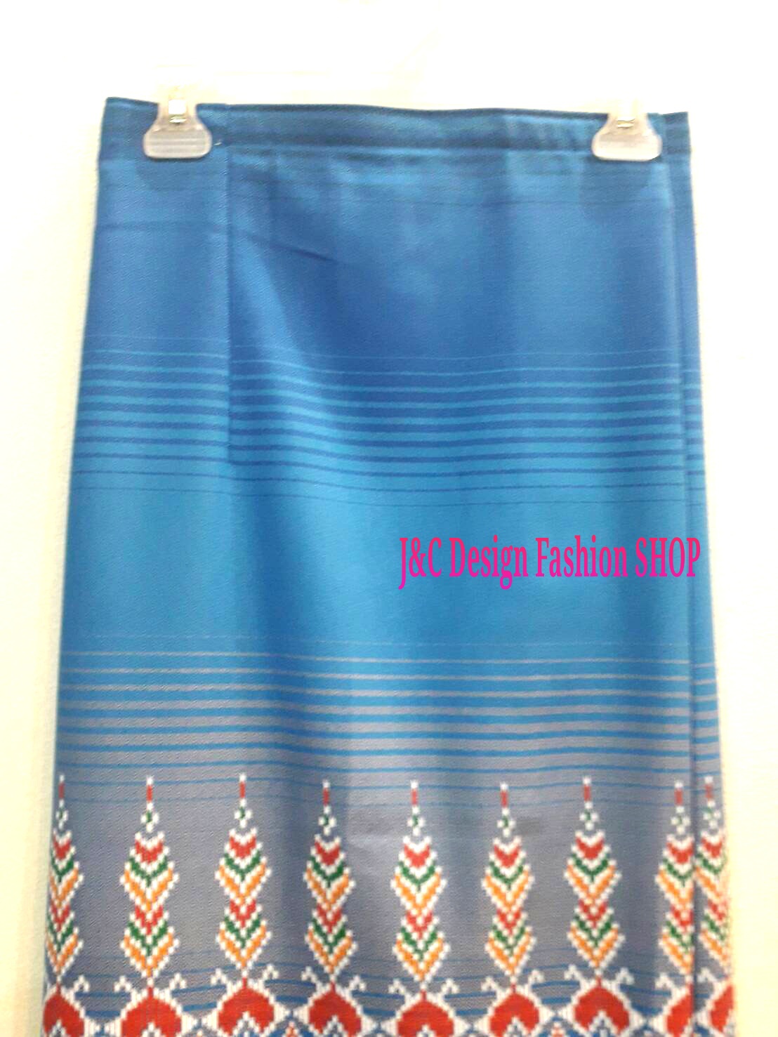 ผ้าซิ่นสำเร็จรูปผ้าซิ่นผ้าฝ้ายสีฟ้าลายลูกแก้วในตัว แบบป้ายติดตะขอ ผ้าถุงสำเร็จรูปสีฟ้า ผ้าฝ้ายลายมัดหมี่อิสานสำเร็จสำเร็จรูป