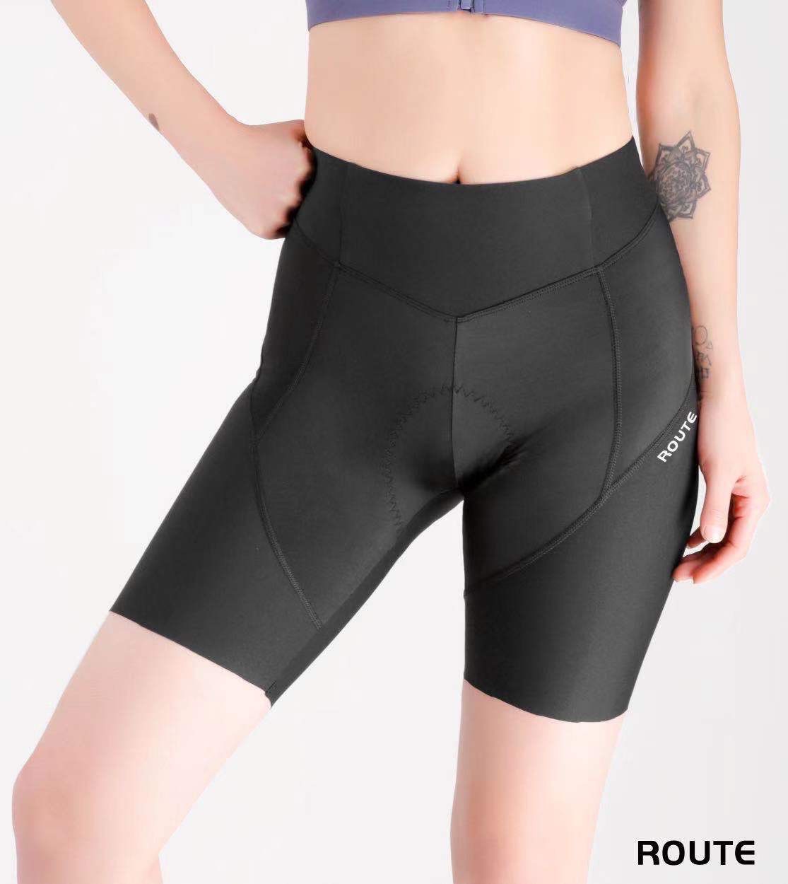 ผู้หญิง เอี้ยมปั่นจักรยานขาสั้นเป้าอิตาลี ยี่ห้อ Route by JAVA ของแท้ มีกล่อง