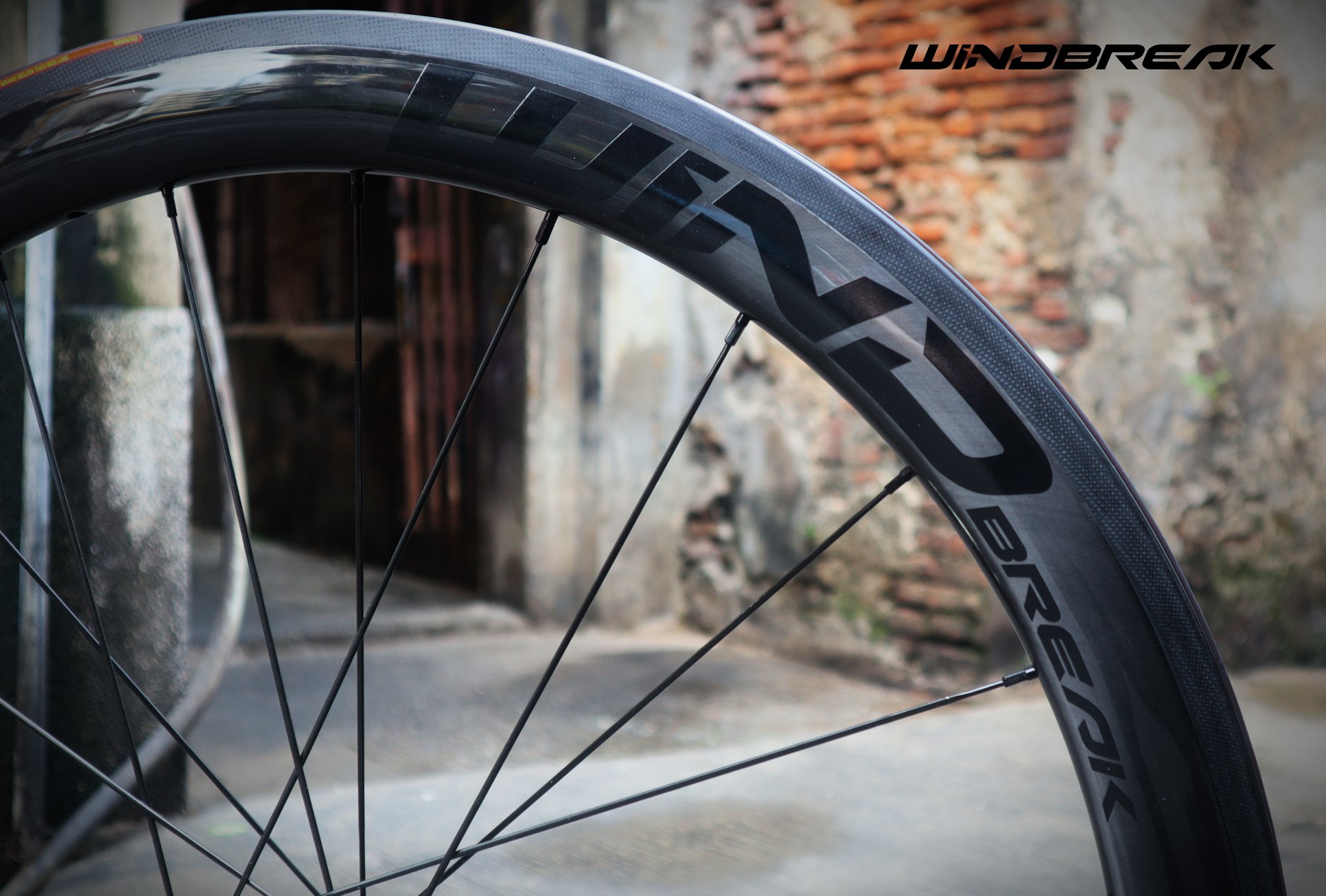 ล้อจักรยานเสือหมอบคาร์บอน วีเบรค ยี่ห้อ Wind Break: C50