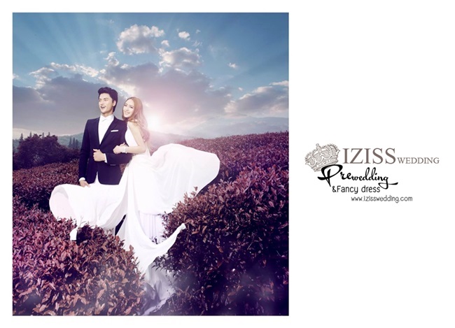 PW071 - **เลิกผลิตค่ะ** ชุดคู่ถ่ายพรีเวดดิ้ง (prewedding dress) & ชุดแต่งงานแฟนซี (Fancy wedding dress)ชายหญิง "ธีมสีขาว-ดำ"