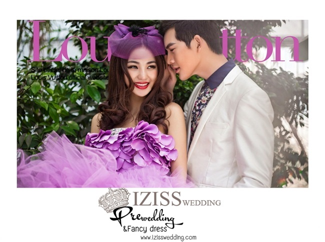 PW160 - **พรีออเดอร์** ชุดคู่ถ่ายพรีเวดดิ้ง (prewedding dress) & ชุดแต่งงานแฟนซี (Fancy wedding dress)ชายหญิง "ธีมสีม่วง-ขาว"