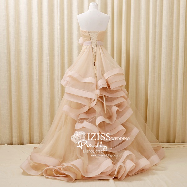 RM018 **งานตัดเกรด A**พรีออเดอร์ชุดราตรีหรูหรา ชุดแต่งงาน ชุดพรีเวดดิ้งสั่งตัดได้ค่ะ งานเกรดพรีเมี่ยม ตัดเย็บปราณีต สวมใส่สวยงามดุจเจ้าหญิง