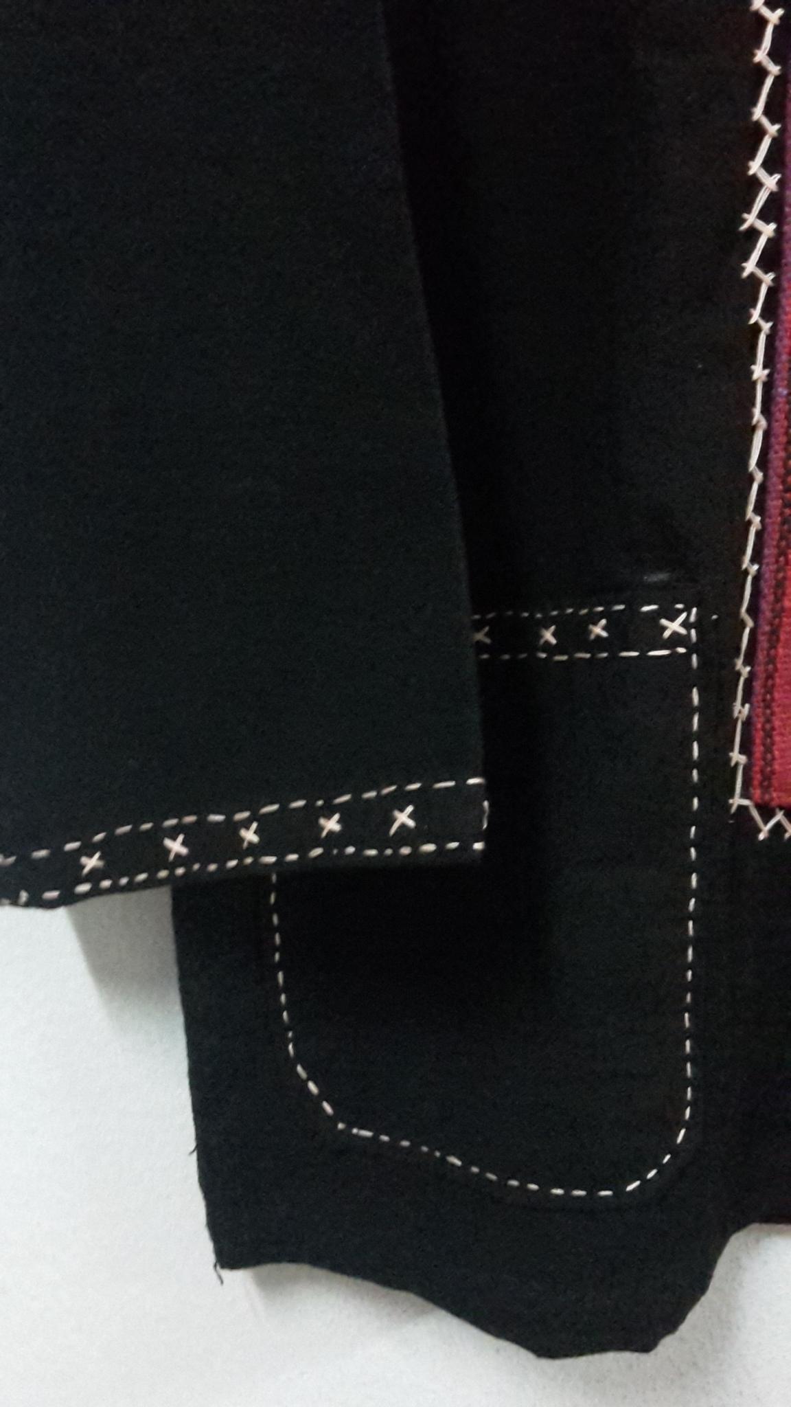 เสื้อผ้าไทยสีดำ เสื้อผ้าฝ้ายย้อมคราม เสื้อคลุมผ้าฝ้าย เสื้อแจ็คเก็ตผ้าฝ้าย ปักดอกไม้