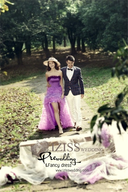 PW051 - **เลิกผลิตค่ะ** ชุดคู่ถ่ายพรีเวดดิ้ง (prewedding dress) & ชุดแต่งงานแฟนซี (Fancy wedding dress)ชายหญิง "ธีมสีม่วง-น้ำเงินเข้ม"