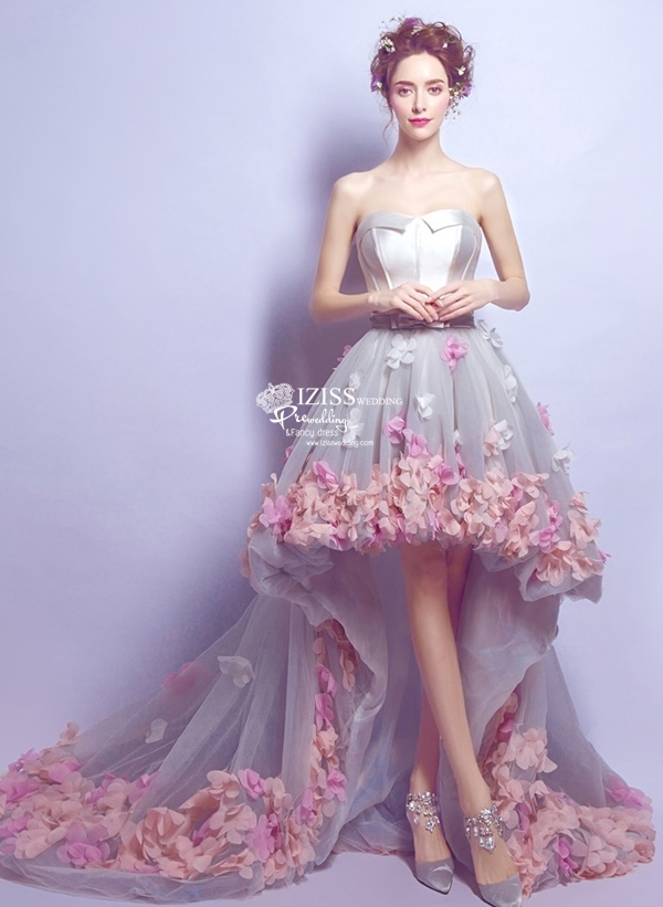 DS034 - **พร้อมส่ง**ชุดราตรีหรู เดรสหน้าสั้นหลังยาวออกงาน (semi-long dresses) ชุดไปงานแต่งงานสวยๆ ชุดยกน้ำชา "ธีมสีขาวดอกไม้"