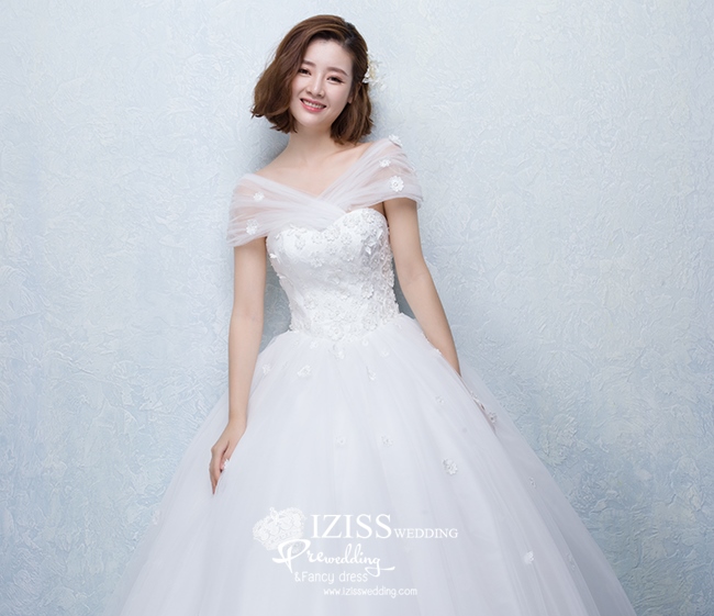 BR128 **พรีออเดอร์**ชุดแต่งงาน&ชุดเจ้าสาวแบบยาวสีขาวเกรดพรีเมี่ยม เปิดไหล่ มีแขน หรูหราน่ารัก สวยโดดเด่นไม่ซ้ำใคร