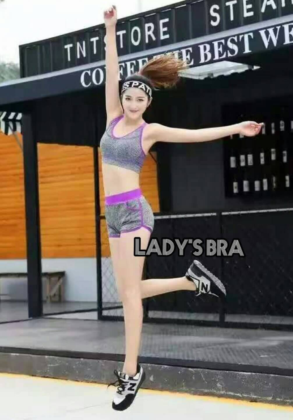 กางเกงออกกำลังกายขาสั้น