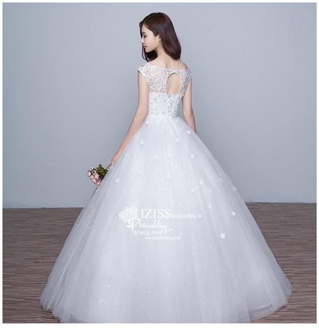 BR206 **พรีออเดอร์**ชุดแต่งงาน&ชุดเจ้าสาวแบบยาวสีขาวเกรดพรีเมี่ยม หรูหราน่ารัก สวยโดดเด่นไม่ซ้ำใคร