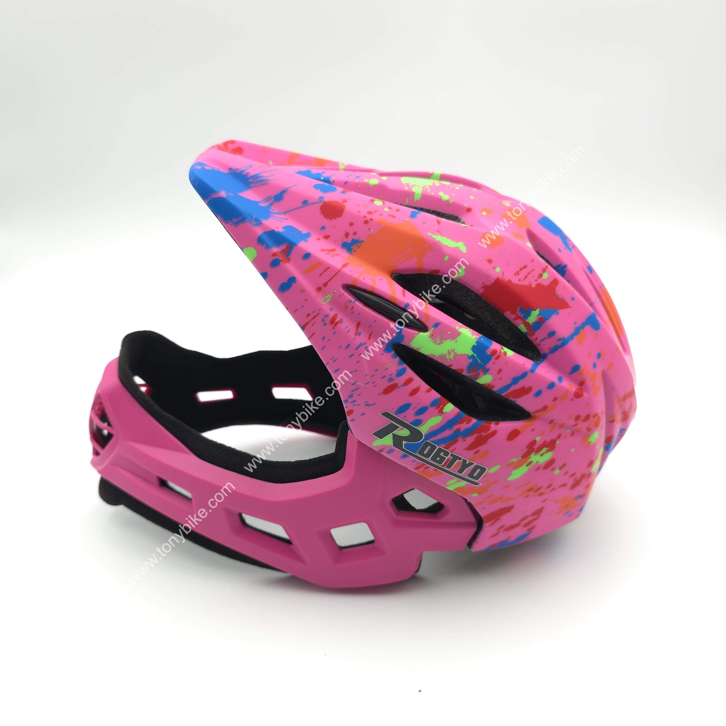 หมวกจักรยานเด็ก เต็มใบ สีชมพู ลายเพ้นท์สี 46-53 ซม.