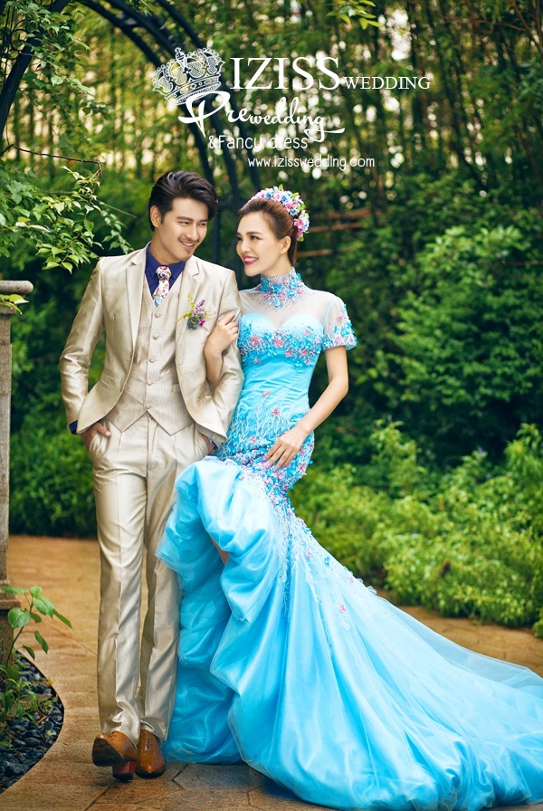PW217 - Pre order ชุดคู่ถ่ายพรีเวดดิ้ง (prewedding dress) & ชุดแต่งงานแฟนซี (Fancy wedding dress)ชายหญิง "ธีมสีฟ้า-น้ำตาลบรอนด์"