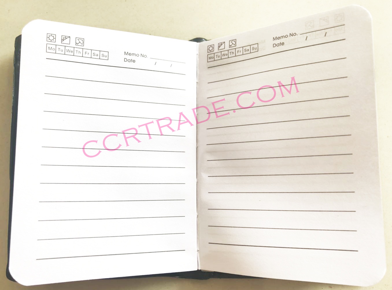 สมุดโน๊ตปกหนังดำแดง 100 หน้า 8x11 ซม.