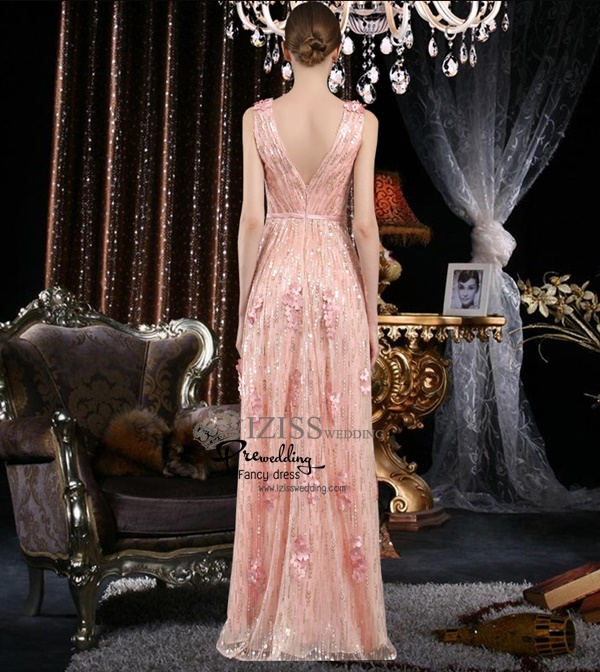 T024**พรีออเดอร์เดรสสีชมพูอมส้ม**ชุดราตรียาวสีชมพูอมส้มทั้งชุด แขนกุด เล่นดีเทลประดับดอกไม้ช่วงไหล่ตกแต่งเลื่อมสีชมพูอมส้มทั้งชุด ชุดเข้ารูป สวยหรู งานเกรดพรีเมี่ยม ไฮโซมากๆ ค่ะ