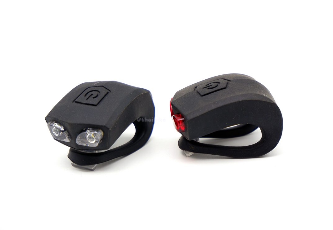 ไฟท้ายจักรยานแบบซิลิโคนใช้ถ่าน Cr2032 ได้ 2 อัน ไฟสีแดง+ไฟสีขาว ไฟจักรยาน