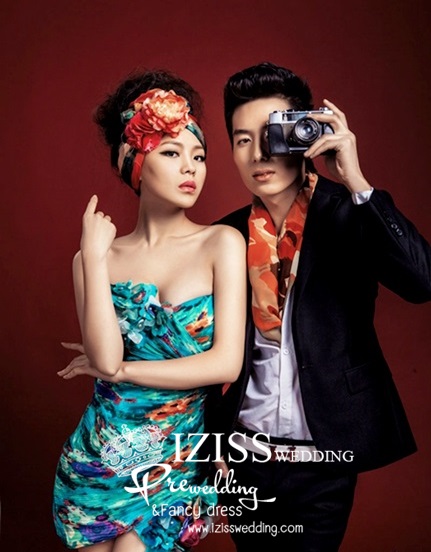 PW109 - Pre order ชุดคู่ถ่ายพรีเวดดิ้ง (prewedding dress) & ชุดแต่งงานแฟนซี (Fancy wedding dress)ชายหญิง "ธีมสีเขียว-ดำ"