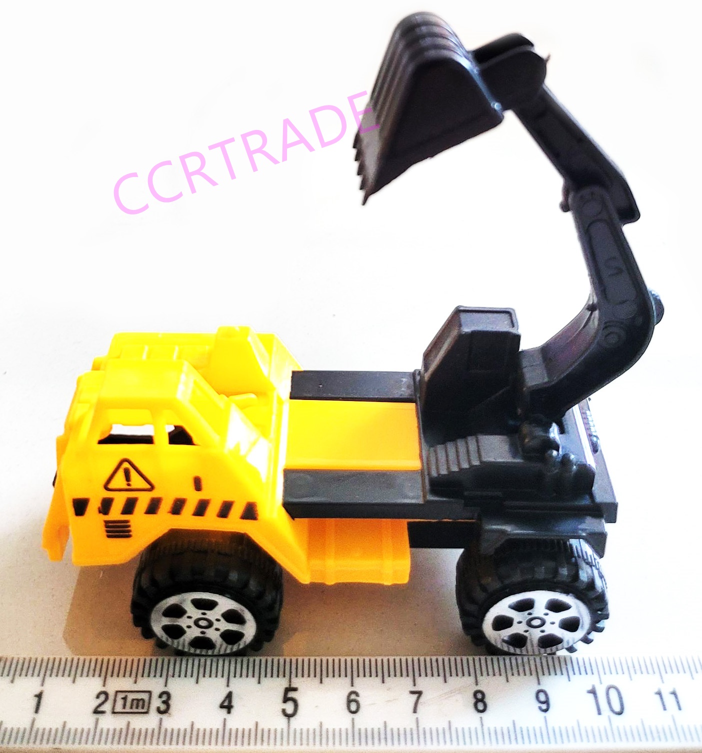 รถบรรทุกแม็คโคร มีลานฝาครอบ 18x38 ซม.(1x3)