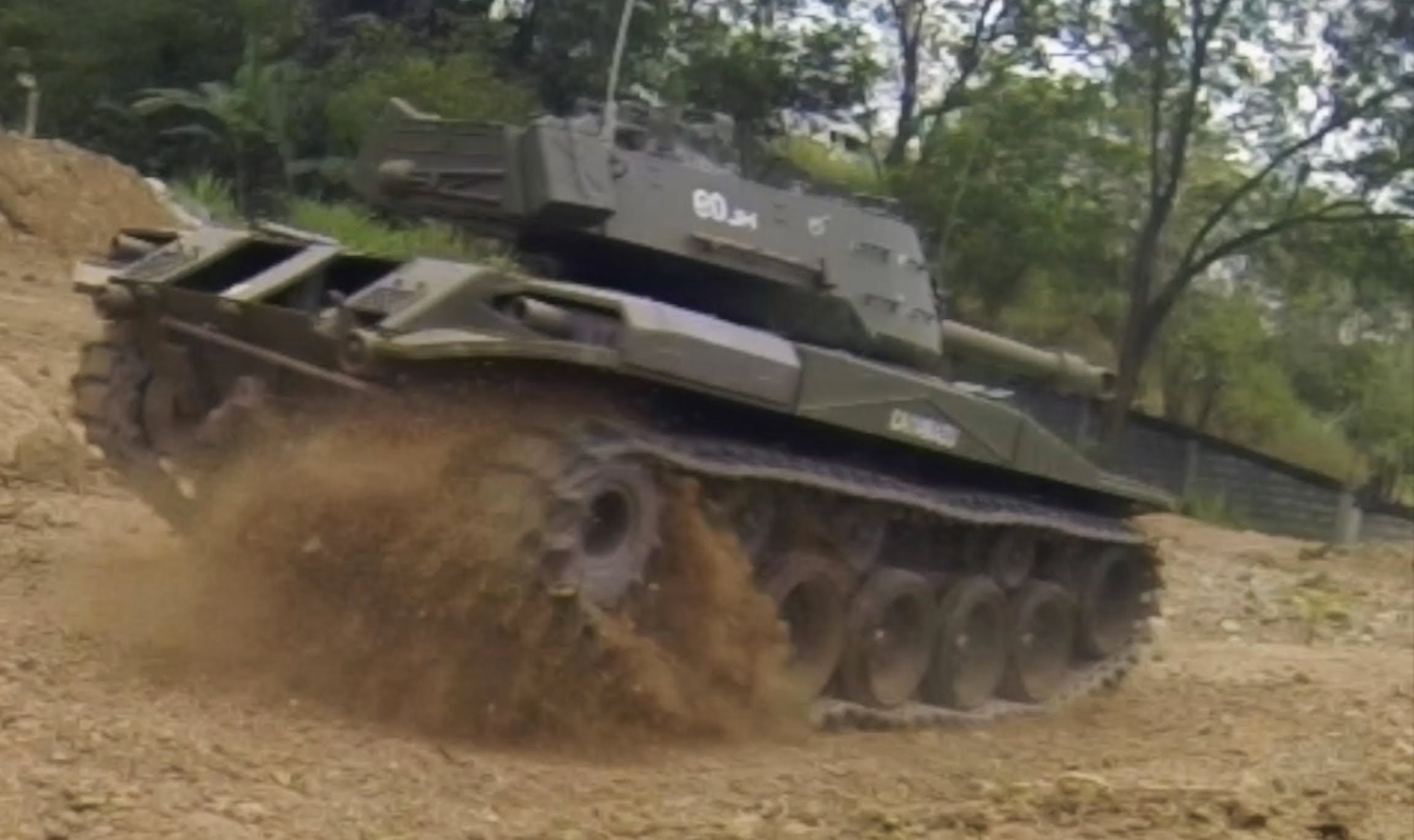 รถถังบังคับ M 41A3 (รุ่นใหม่)