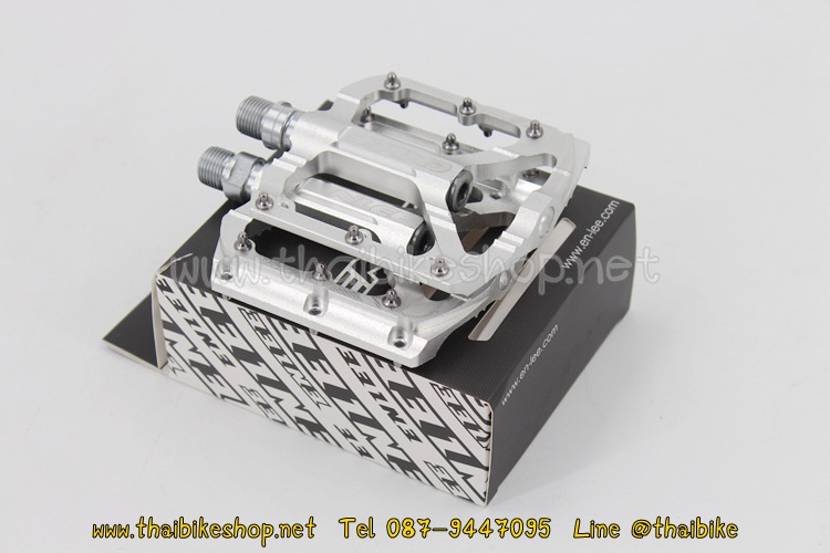 บันไดอลูมิเนียมแบบริ่ง ENLEE