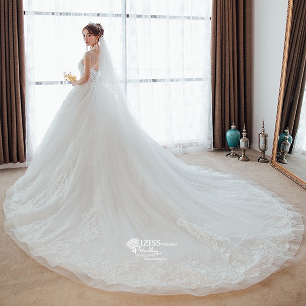 BR352 **พรีออเดอร์**ชุดแต่งงาน&ชุดเจ้าสาวแบบยาวอลังการ สีขาวเกรดพรีเมี่ยม หรูหราน่ารัก สวยโดดเด่นไม่ซ้ำใคร