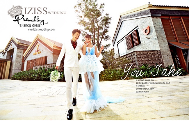 PW194 - Pre order ชุดคู่ถ่ายพรีเวดดิ้ง (prewedding dress) & ชุดแต่งงานแฟนซี (Fancy wedding dress)ชายหญิง "ธีมสีฟ้า-ขาว"