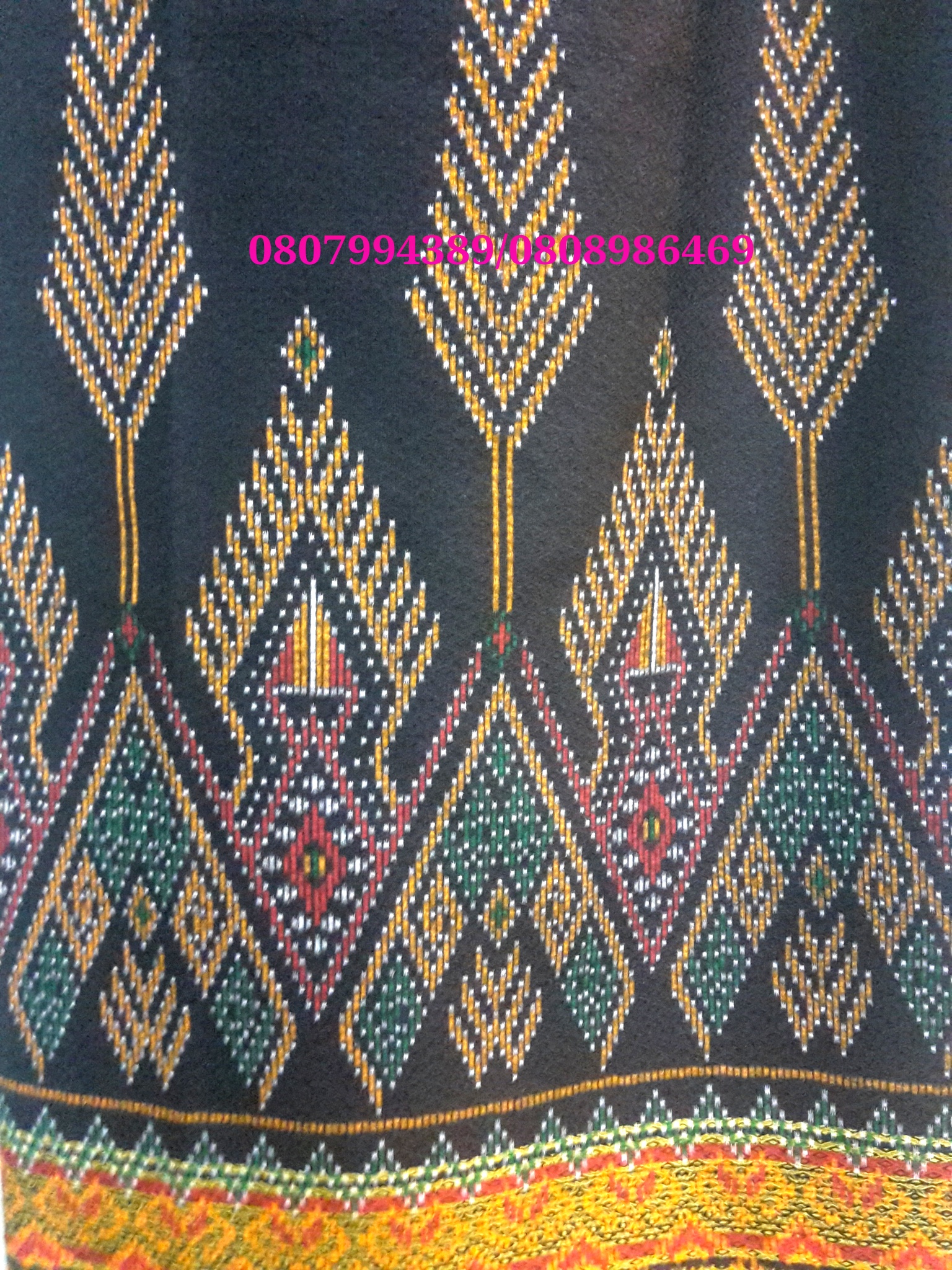 ผ้าซิ่นสำเร็จรูปผ้าซิ่นผ้าฝ้ายสีคราม แบบป้ายแต่ง 3 จีบกระดุมกระลา ผ้าถุงสำเร็จรูปสีฟ้า ผ้ามัดหมี่สีน้ำเงินสำเร็จสำเร็จรูป