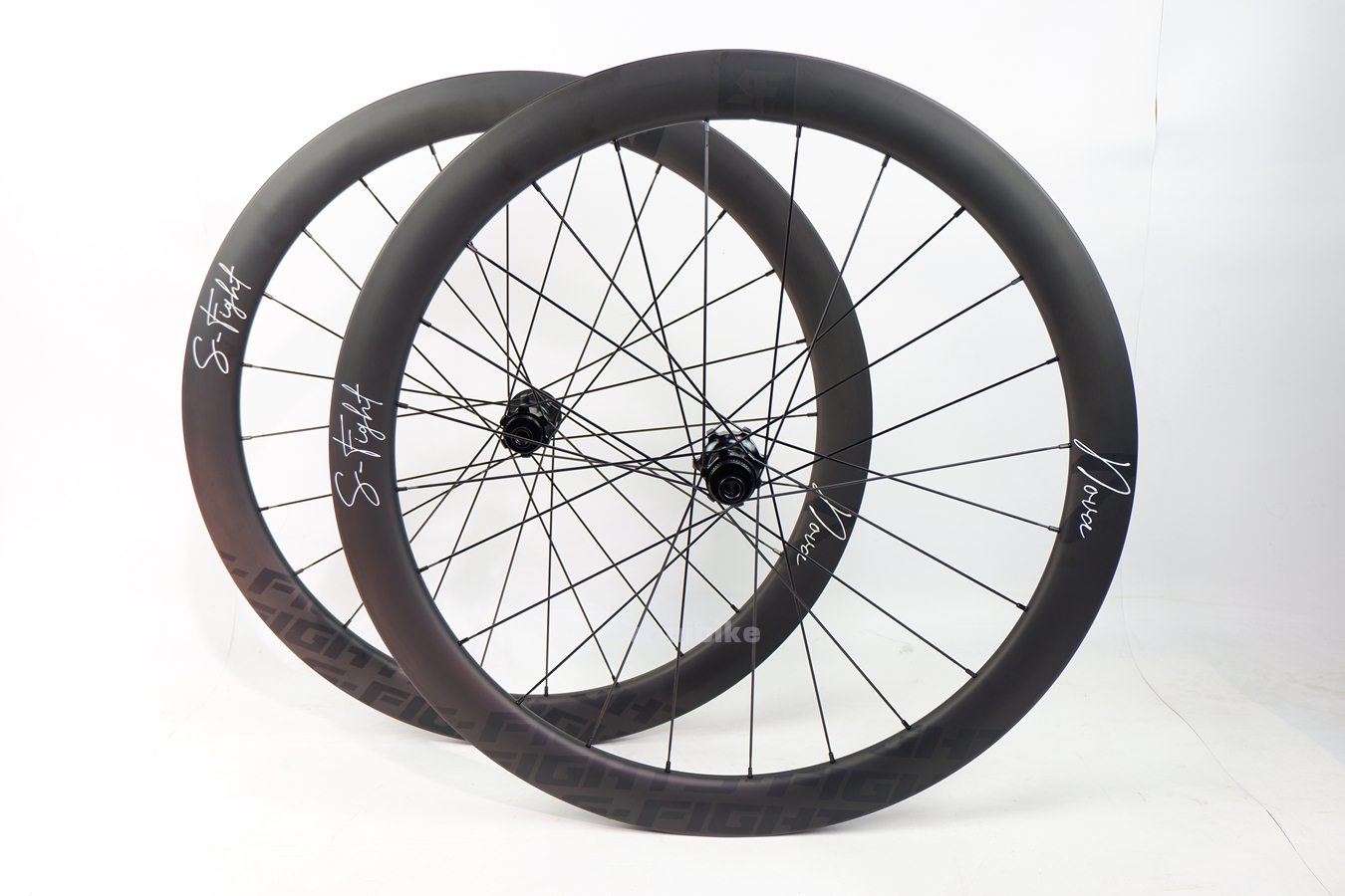 ล้อจักยานเสือหมอบคาร์บอนแบบดิสเบรค S-FIGHT NOVA7