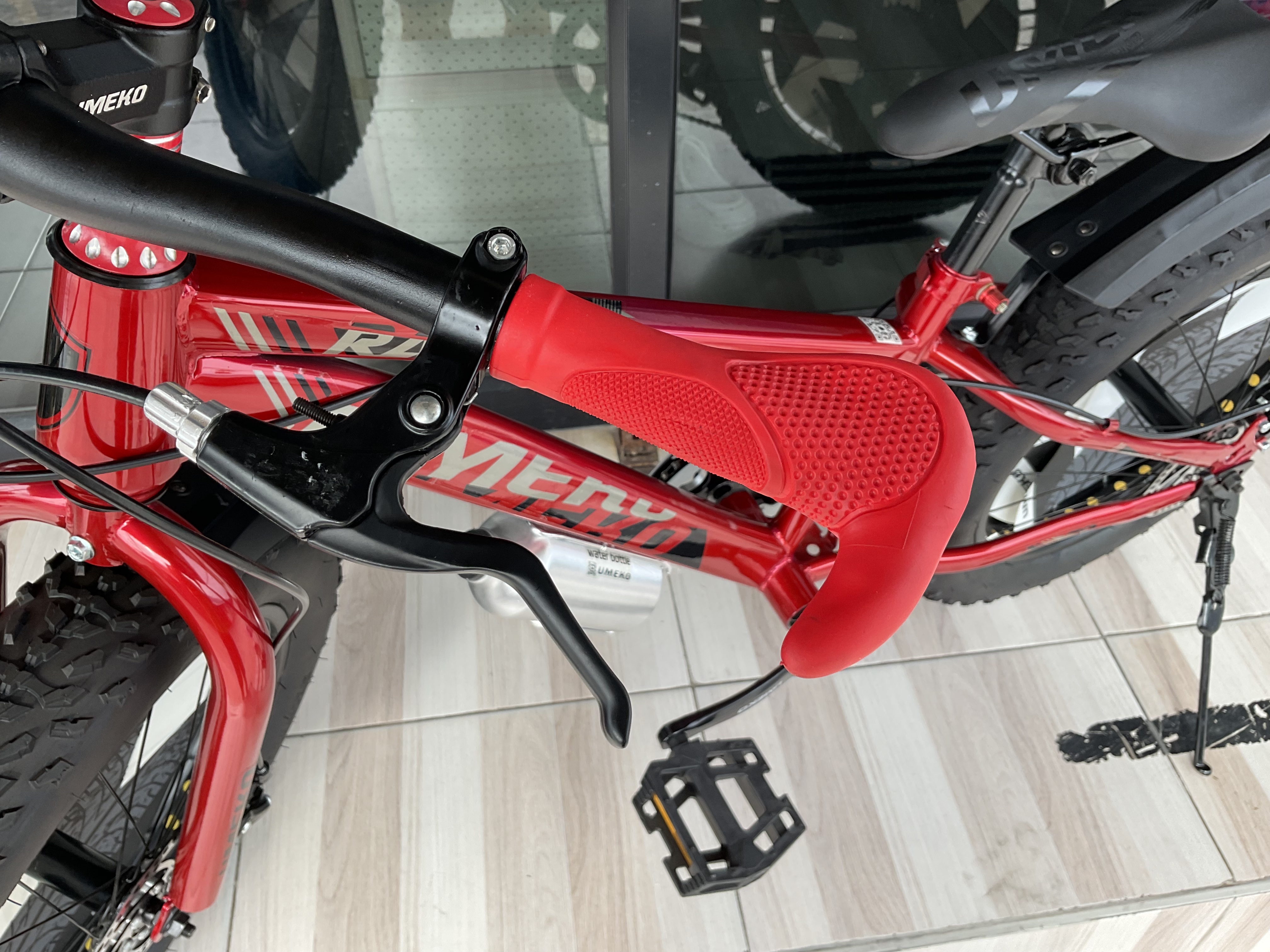 จักรยานเด็ก ล้อโต 20 นิ้ว 20x4 นิ้ว