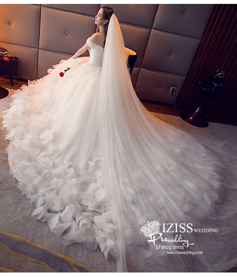 BR333 **พรีออเดอร์**ชุดแต่งงาน&ชุดเจ้าสาวแบบยาวอลังการ สีขาวเกรดพรีเมี่ยม หรูหราน่ารัก สวยโดดเด่นไม่ซ้ำใคร