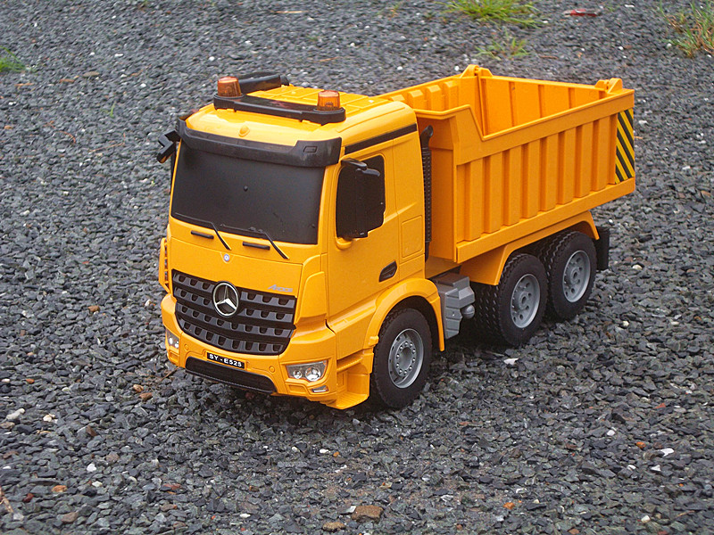 รถบรรทุก 10 ล้อ บังคับวิทยุ