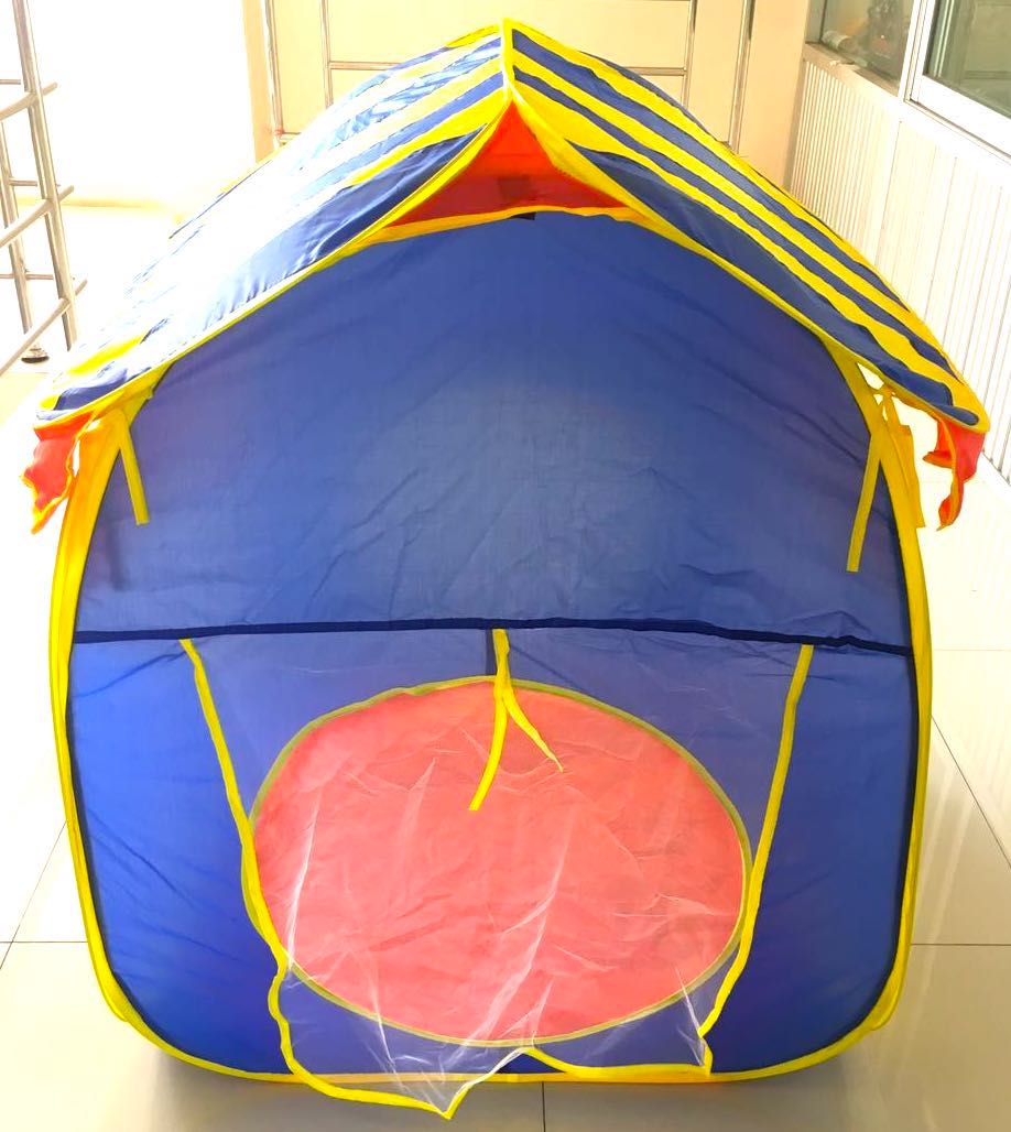 เต๊นท์บ้านพับได้+บอล 4 ลูกกล่องใหญ่ (1x2)