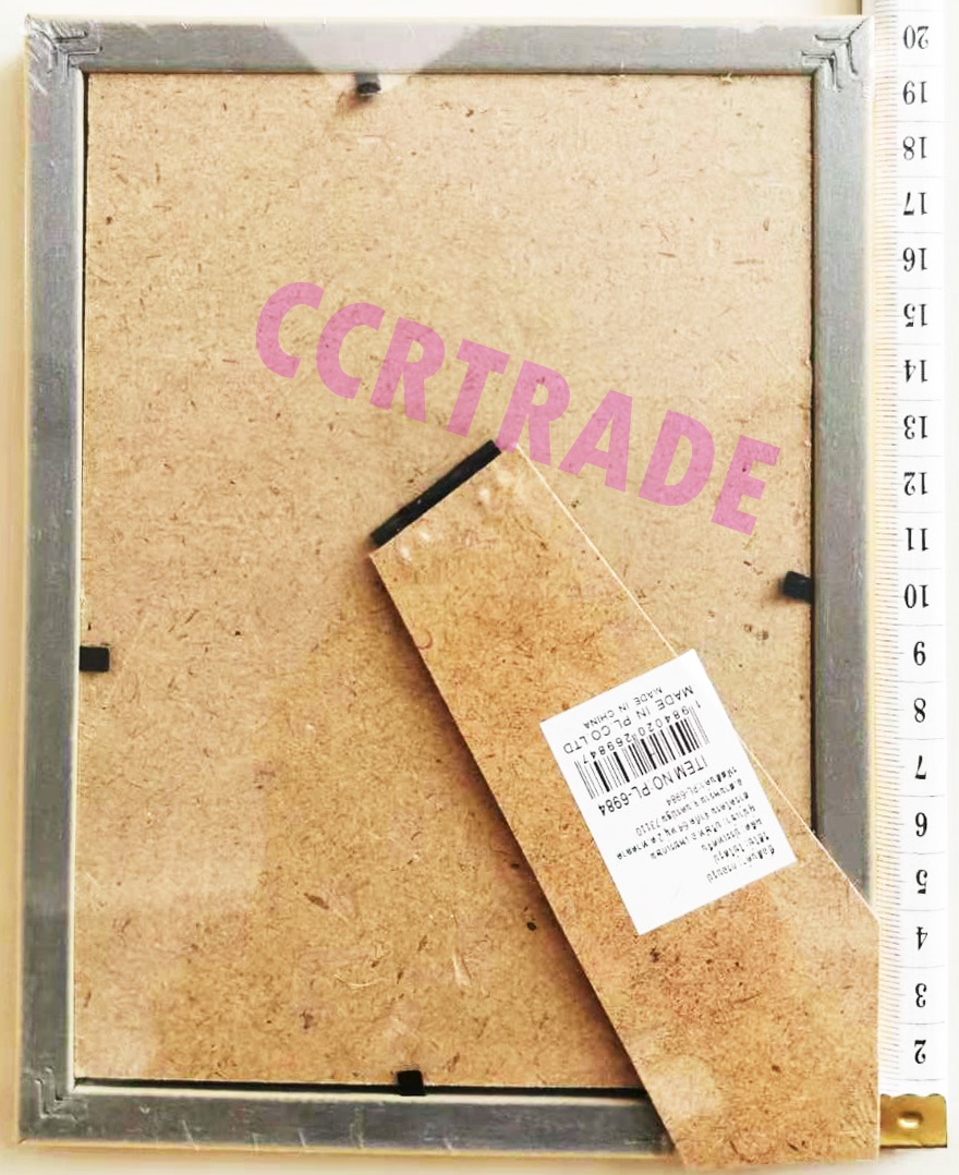 กรอบรูปไม้ขอบทองหยัก มีขาตั้ง 5x7 นิ้ว