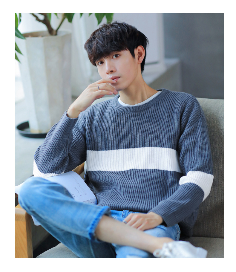 เสื้อไหมพรมผู้ชาย สีน้ำเงิน ลายแถบสีขาว เสื้อสีทูโทน คอกลม แขนยาว สเวตเตอร์ผู้ชาย ผ้าหนา ยืดหยุ่นได้ดี ใส่กันหนาว ใส่ไปเที่ยวต่างประเทศ ใส่เดี่ยวหรือทับด้วยโค้ทได้ 