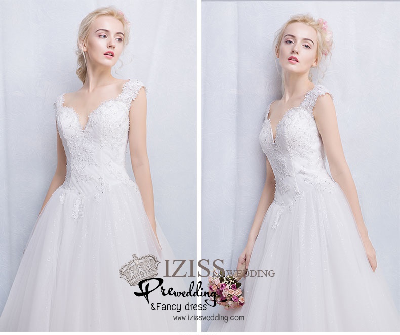 ฺBR106 **พรีออเดอร์**ชุดแต่งงาน&ชุดเจ้าสาวแบบยาวสีขาวเกรดพรีเมี่ยม เปิดไหล่ มีแขน หรูหราน่ารัก สวยโดดเด่นไม่ซ้ำใคร