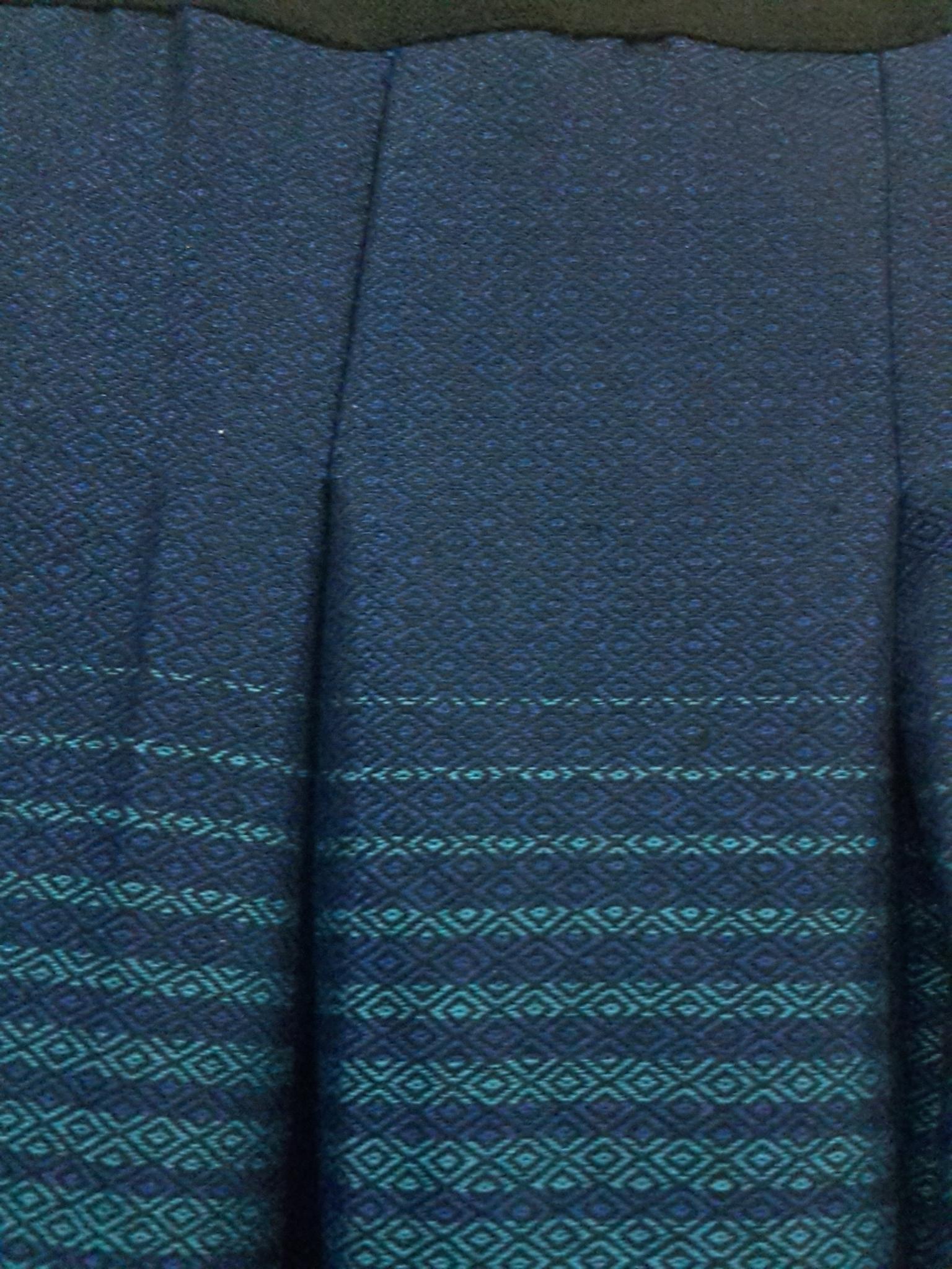 กระโปรงผ้าไทยสำเร็จรูป กระโปรงผ้าไทยผ้าฝ้ายมัดมัดหมี่ กระโปรงผ้าฝ้ายทรงทวิทยาว