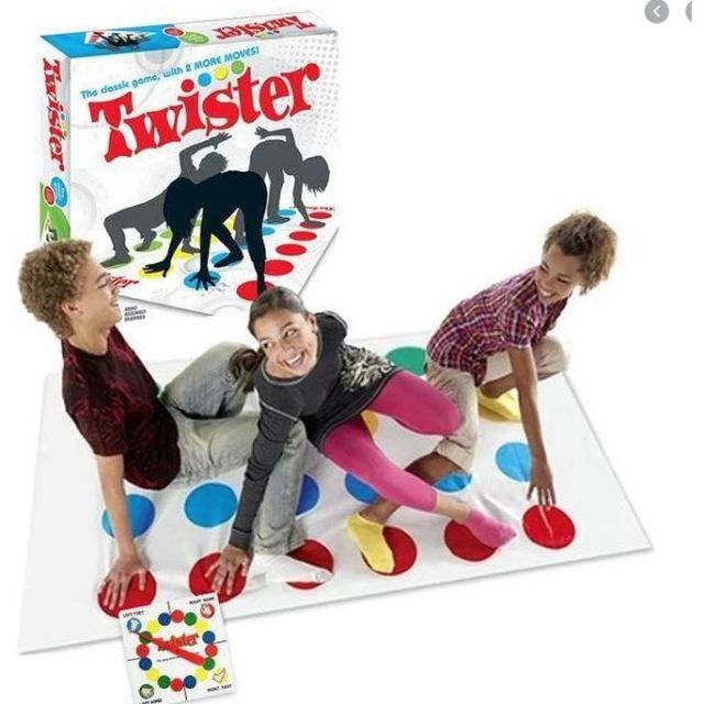 เกมส์ทวิสเตอร์ twister game