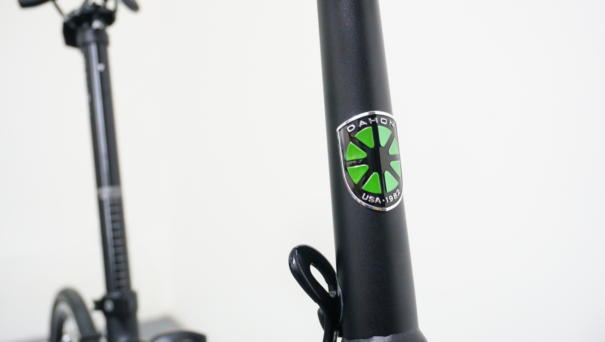 DAHON : MU LX จักรยานพับได้รุ่นท็อป 20" 11 สปีด