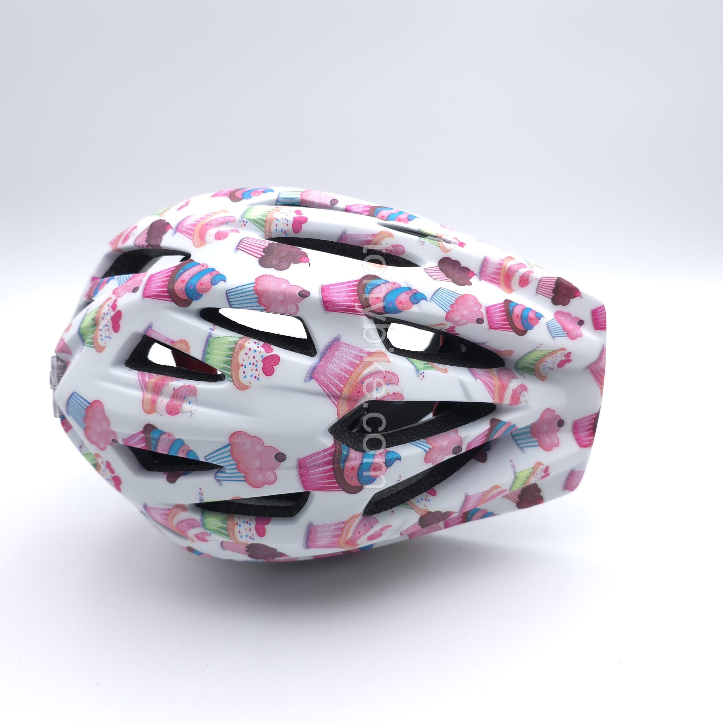 หมวกจักรยานเด็ก เต็มใบ สีขาว ลายขนม 46-53 ซม.