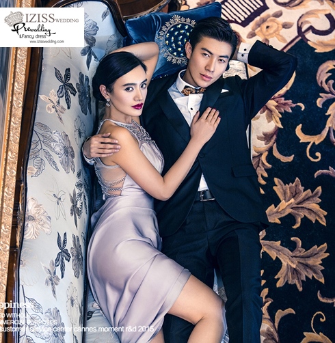 PW410- **พรีออเดอร์**ชุดคู่ถ่ายพรีเวดดิ้ง (prewedding dress) & ชุดแต่งงานแฟนซี (Fancy wedding dress)ชายหญิงสไตล์เจ้าชายเจ้าหญิง "ธีมสีเทา"