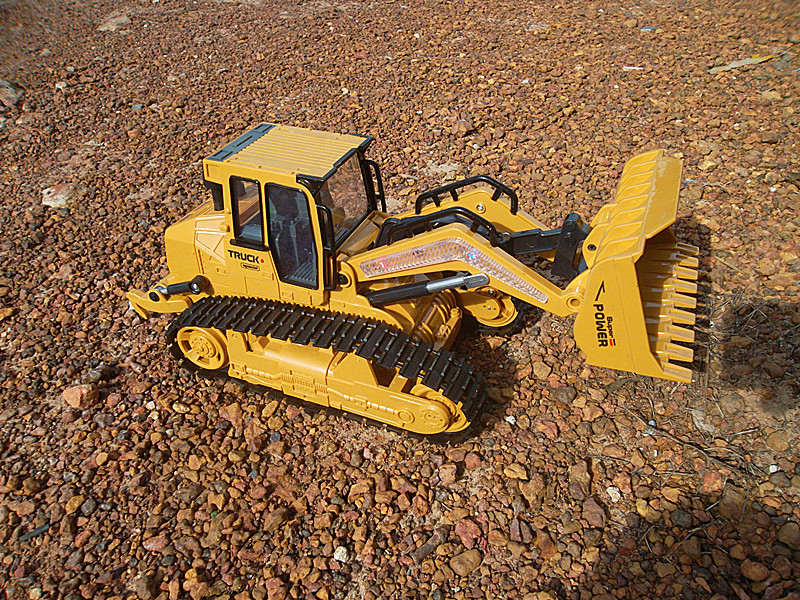 รถแทรกเตอร์บังคับวิทยุ CAT-TD20M