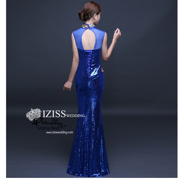 PW494 - **พรีออเดอร์** ชุดกี่เพ้าสีน้ำเงินเลื่อม ชุดคู่ถ่ายพรีเวดดิ้ง (prewedding dress) & ชุดแต่งงานแฟนซี (Fancy wedding dress)ชายหญิง "ธีมสีน้ำเงิน"