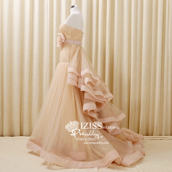 RM018 **งานตัดเกรด A**พรีออเดอร์ชุดราตรีหรูหรา ชุดแต่งงาน ชุดพรีเวดดิ้งสั่งตัดได้ค่ะ งานเกรดพรีเมี่ยม ตัดเย็บปราณีต สวมใส่สวยงามดุจเจ้าหญิง