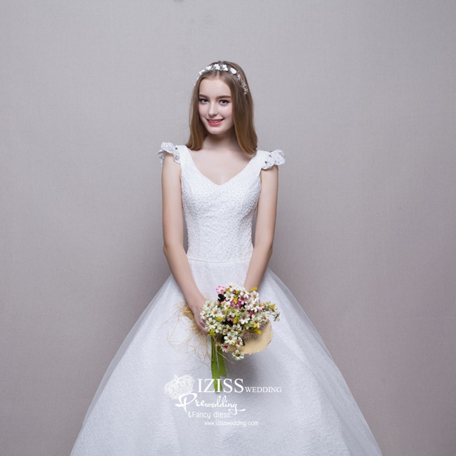 BR213 **พรีออเดอร์**ชุดแต่งงาน&ชุดเจ้าสาวแบบยาวสีขาวเกรดพรีเมี่ยม หรูหราน่ารัก สวยโดดเด่นไม่ซ้ำใคร สวยงามดุจเจ้าหญิง