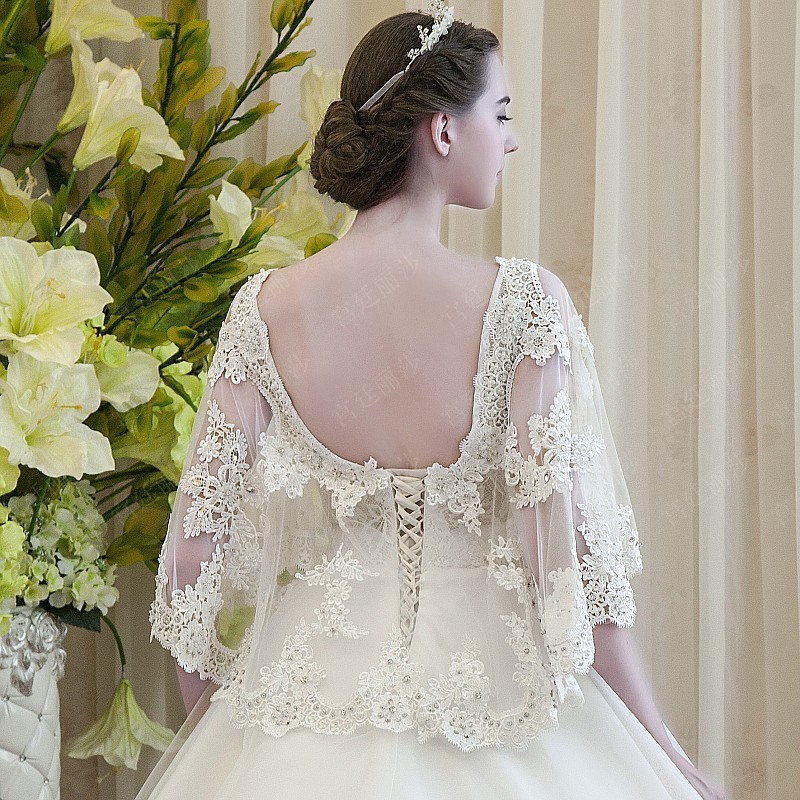 BRL049 **พรีออเดอร์**ชุดแต่งงานหรูหราประดับดอกไม้ผสมเพชรและคริสตัล สวยงามดุจเจ้าหญิง